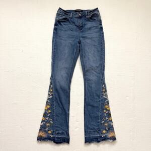 Ashley Mason Premium Embroidered Flare Jeans, Size 3/26